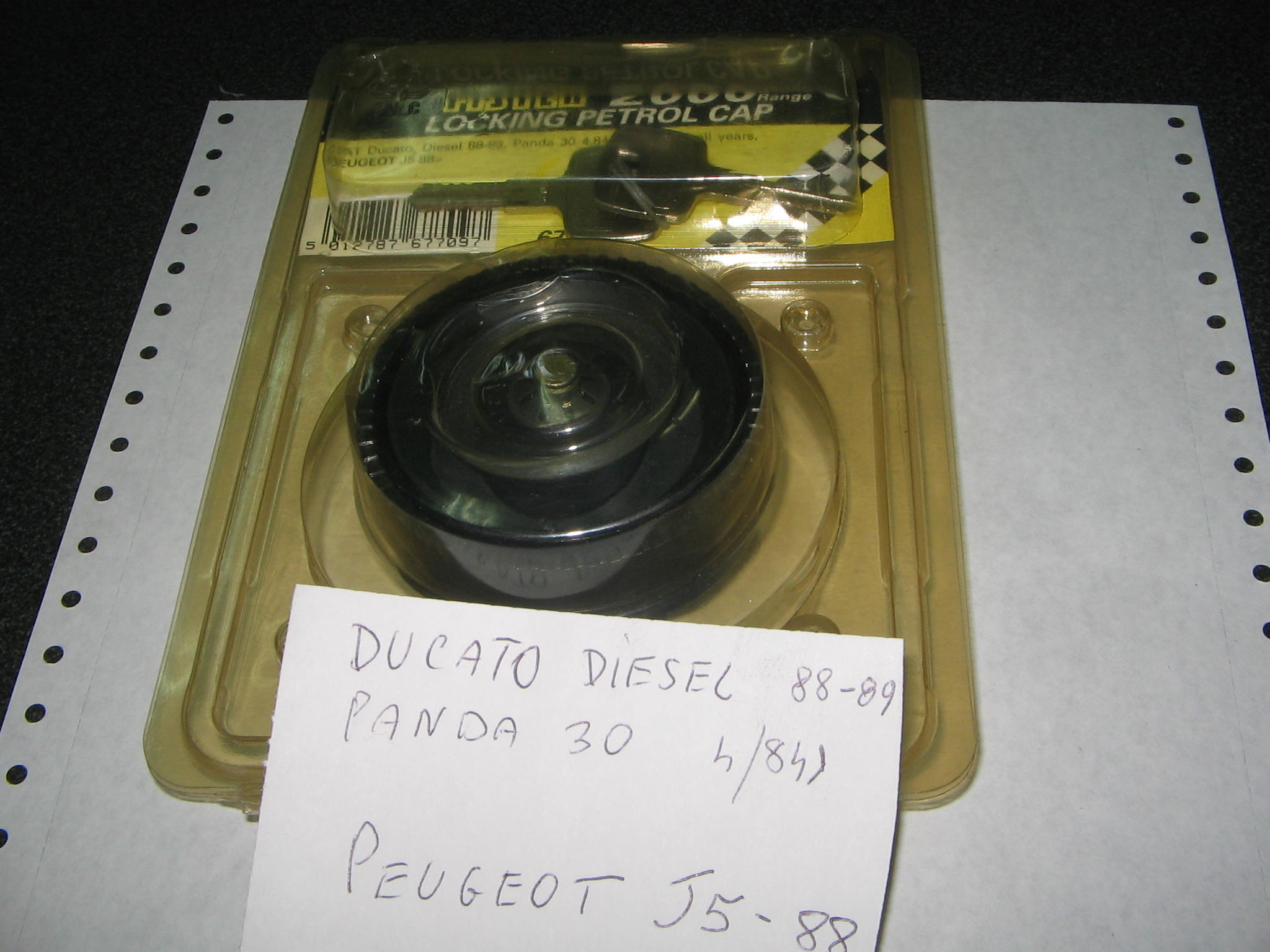 TAPPO CARBURANTE DUCATO/PANDA / PEUGEOT--N.9028